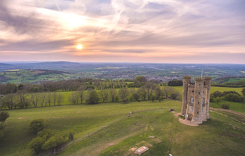 Lovely walks by Broadway Tower